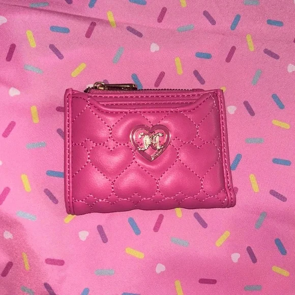 Juicy Couture Hot Pink Heart Wallet - Picture 1 of 5